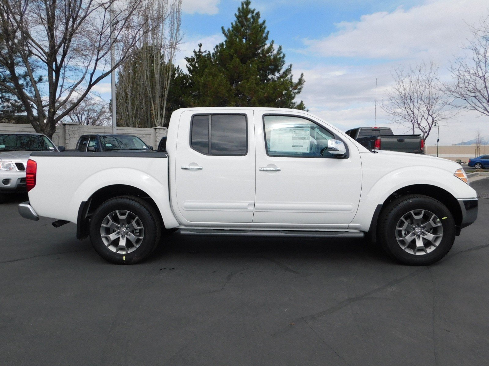 New 2019 Nissan Frontier SL Crew Cab Pickup in Orem #2N90189 | Ken ...